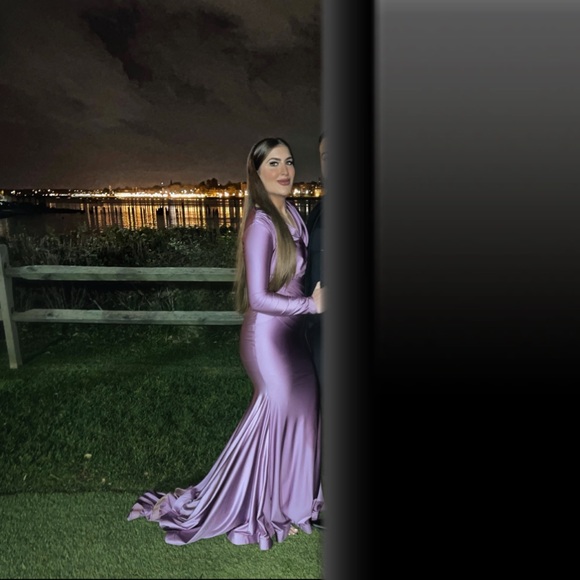 MNM Couture Gown - Picture 2 of 2